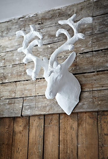 Biały Jeleń PAPER SCULPTURE