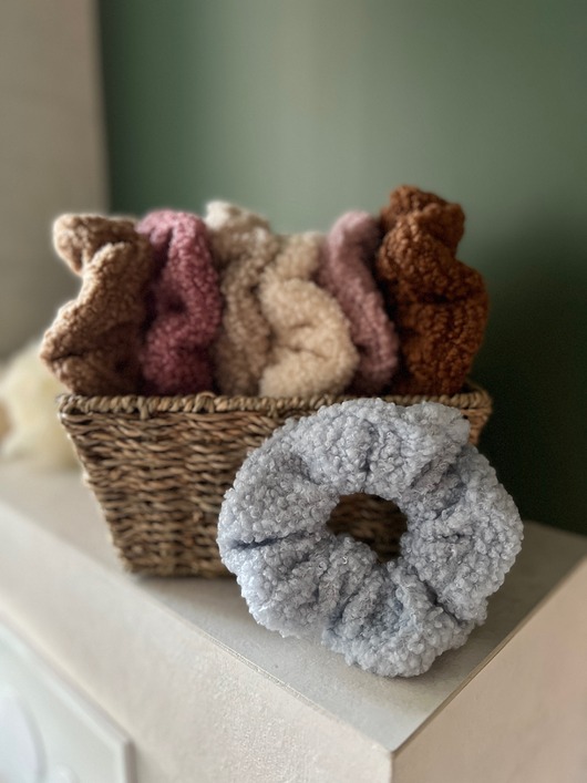 ozdoby do włosów dla dzieci Miękka, puszysta gumka do włosów scrunchie NIEBIESKA