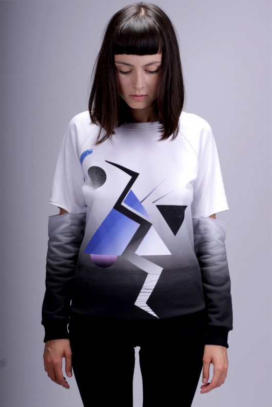 Bluza Bez tytułu Monika Gromadzinska