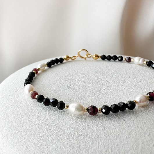 bransoletki z kamieni naturalnych Bransoletka  Gloria Pearl Granat Czarny Turmalin perła naturalna