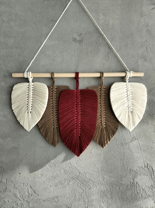 makramy Duża Makrama Liście Pióra Boho Bordo Brąz Ecru Kolory Jesieni 50 cm
