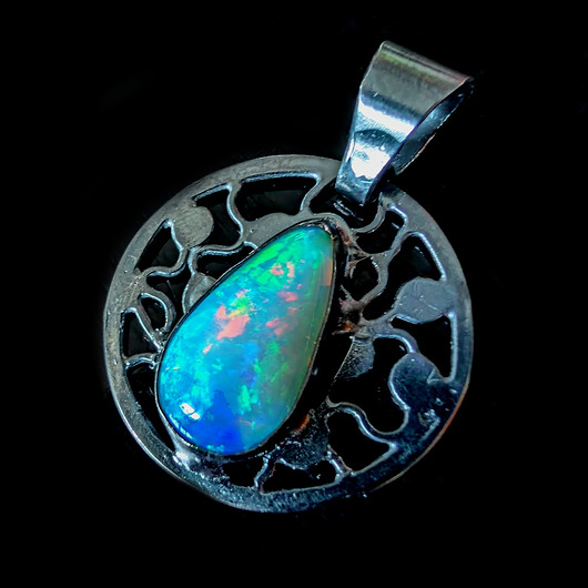 wisiory Tęczowa kropla opalu