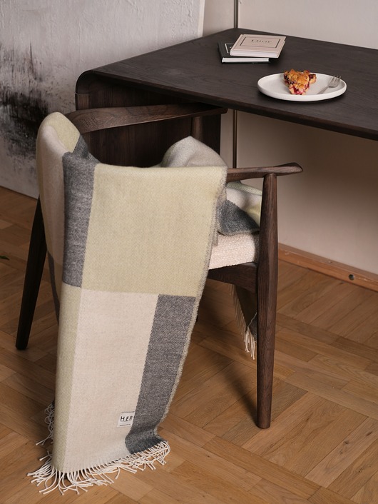 koce i narzuty Olive / koc z wełny merino 100% / zielony, szary, beżowy