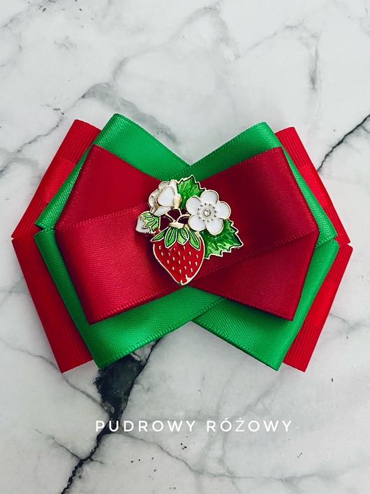 broszki Brosza z Truskawkami Kolekcja Limitowana  FRUIT Nowość