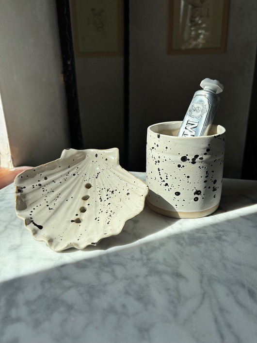mydelniczki Jasno Zielony Ceramiczny Zestaw Łazienkowy z Mydelniczką Muszlą Biała