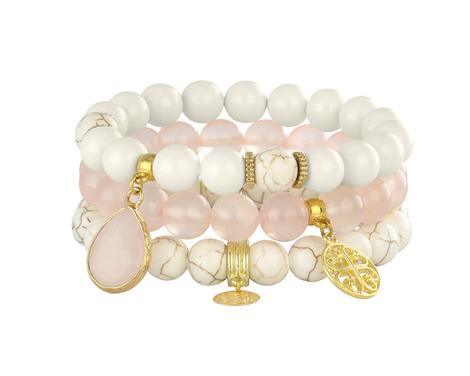 Powder pink & ivory. Lavoga