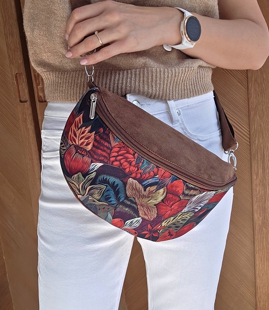 saszetka nerka Nerka brąz czekolada KOLOROWE KWIATY