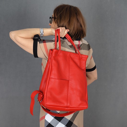 torby na ramię Skórzana torebka - worek czerwony