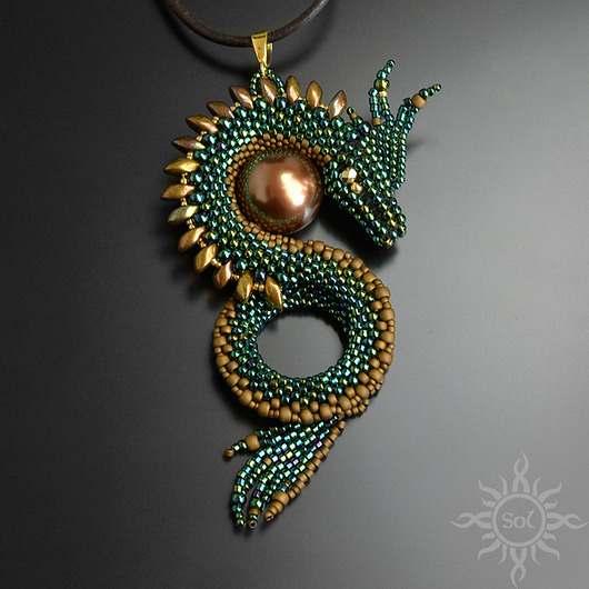 Balroth II,wisior ze smokiem,beading Sol
