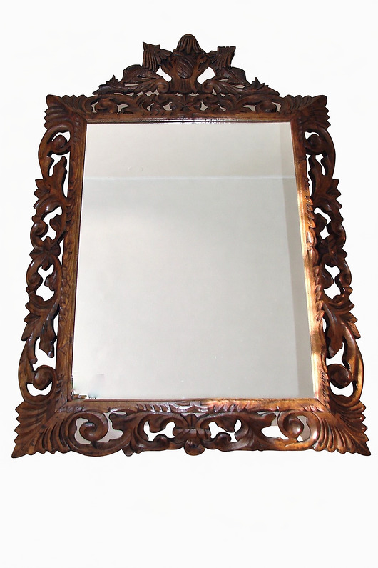 lustra stojące i wiszące Lustro w rzeźbionej drewnianej ramie  lata 40.  vintage