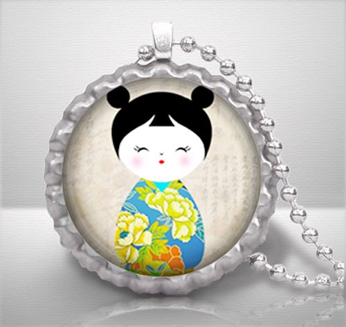 Kapsel z grafiką - &quot;laleczka Kokeshi&quot; XXXDiamicArt