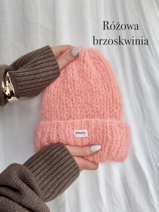 czapki damskie Puszysta czapka Cloud wełna merino alpaka *różowa brzoskwinia*