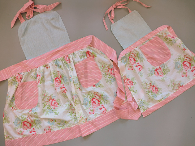 dziewczynka - inne Fartuszki kuchenne, zestaw mama i córka z imieniem