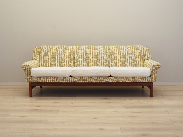 sofy i szezlongi Sofa trzyosobowa, duński design, lata 70, produkcja: Dania