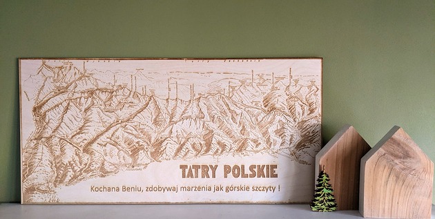 Ozdoby na ścianę Drewniana mapa Tatr z możliwością dedykacji, Tatry na prezent