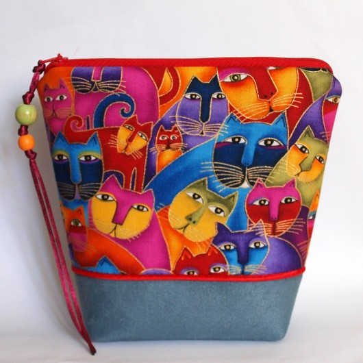 kosmetyczka - koty Laurel Burch - złocone MOONAXA