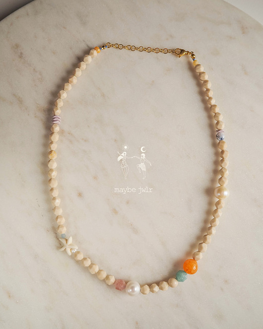 chokery Naszyjnik z ciosanych kamieni rzecznych z rozgwiazdą