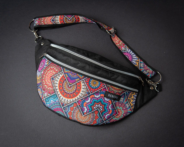 saszetka nerka Nerka XL czarna pikowana Paisley