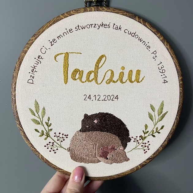 pokój dziecka - różne Tamborek haftowany, metryczka, narodziny, obrazek do pokoju dziecięcego