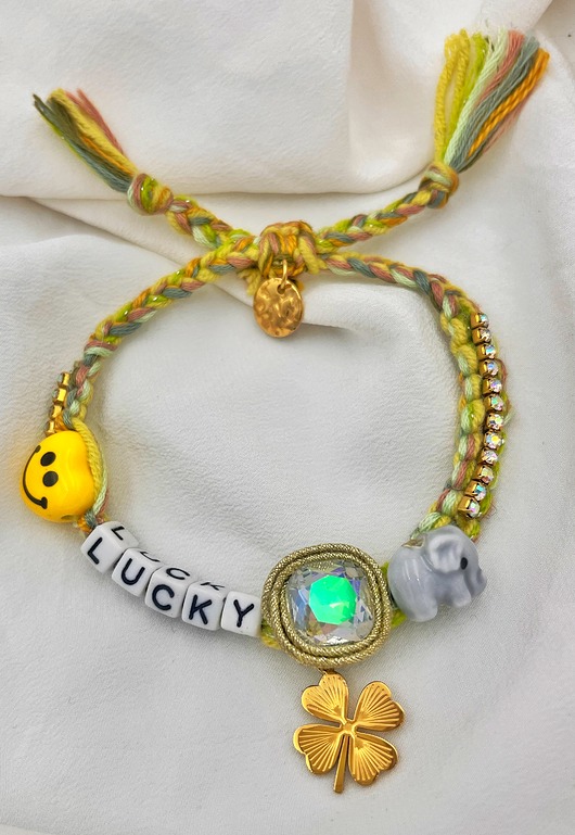 bransoletki na sznurku Bransoletka sznurkowa  Lucky