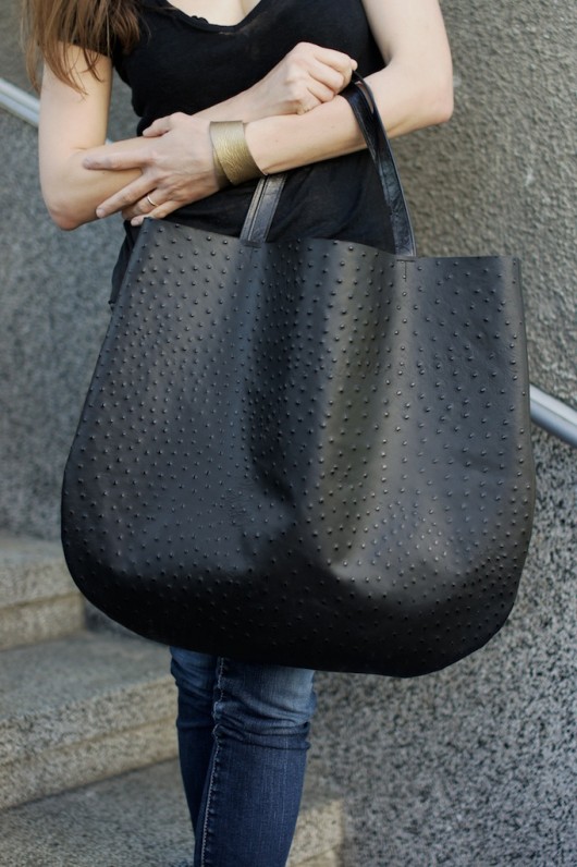 Duża hobo oversized struś patkas