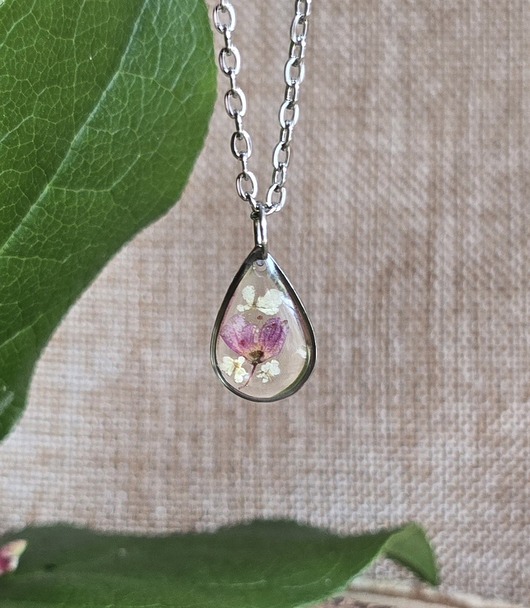 wisiory Srebrny wisiorek prawdziwe kwiaty różowa łezka