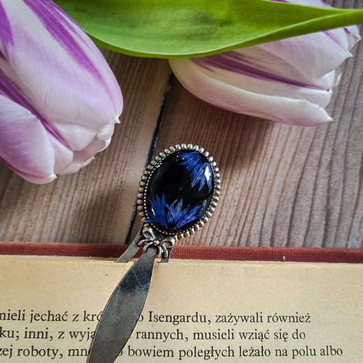 zakładki do książek Zakładka z płatkami chabrów