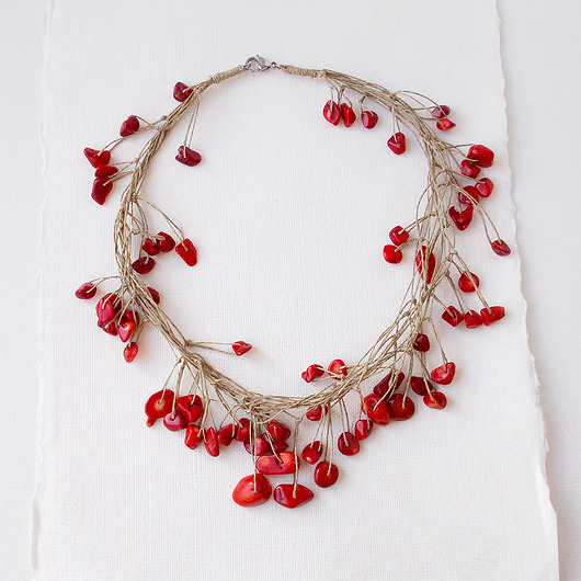 kolie Lady in Red Naszyjnik lniany Vol. 1