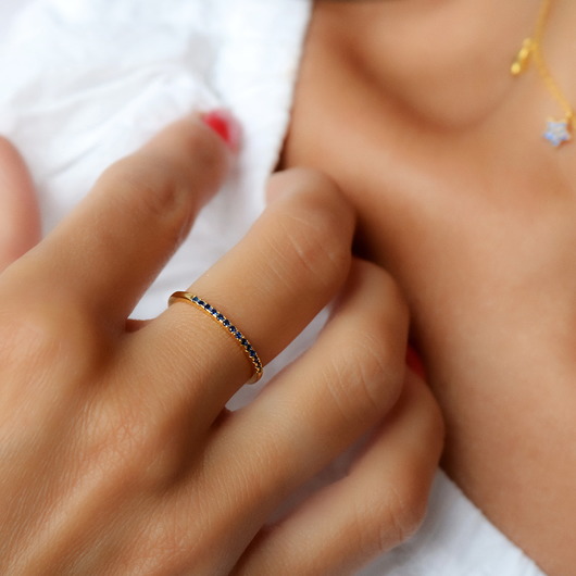 pierścionki złote Złoty pierścionek obrączka ozdobiona cyrkoniami