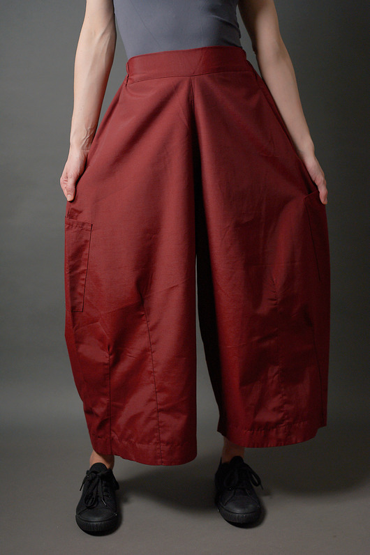 spodnie materiałowe damskie Spodnie szerokie bordowe