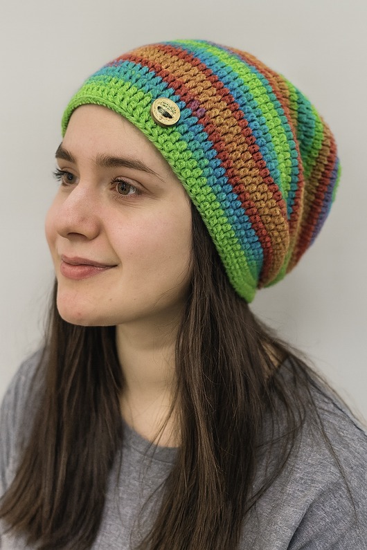 czapki damskie Kolorowa czapka całoroczna przejściowa cienka all season uniwersalna M/L