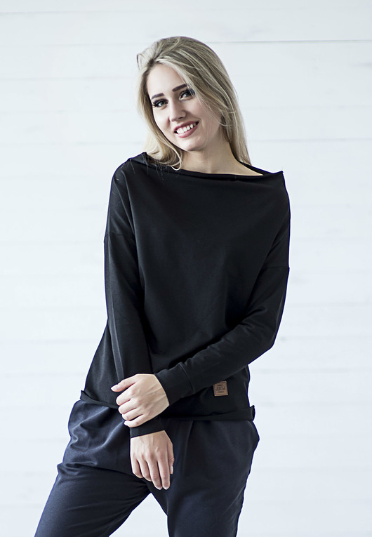BLUZKA NECK długi rękaw - czarna Lillow