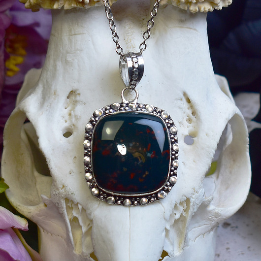 wisiory Miedziany posrebrzany wisiorek z heliotropem