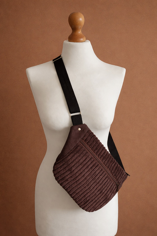 saszetka nerka Damska nerko-torebka.