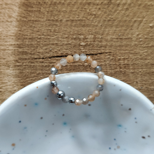 pierścionki elastyczne Pierścionek z kamieniem słonecznym