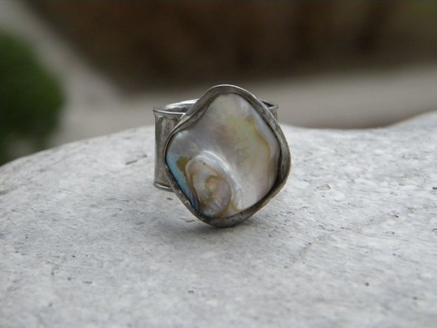 pierścionki - różne Mother of pearl - pierścionek