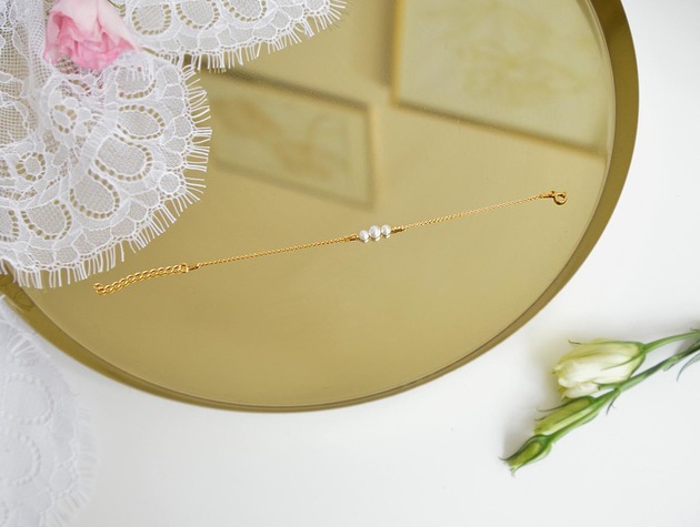 Bransoletka z perłami Swarovskiego pozłacana Anelis Atelier