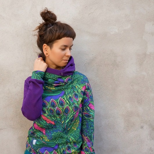 Bluza z kapturem Maja - Pawie Pióra Mimi Monster