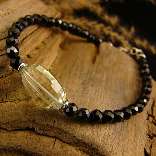bransoletki z kamieni naturalnych Bransoleta Amulet Ochrony i Regeneracji - Prasiolit Turmalin Srebro