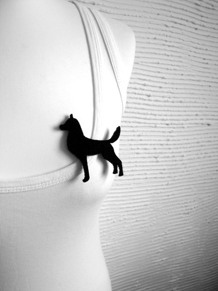 felt dog... felt label