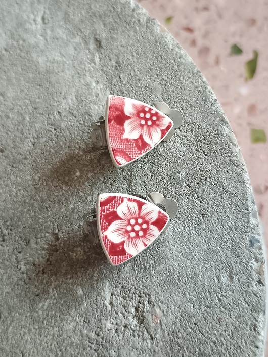 klipsy Klipsy w czerwone kwiaty