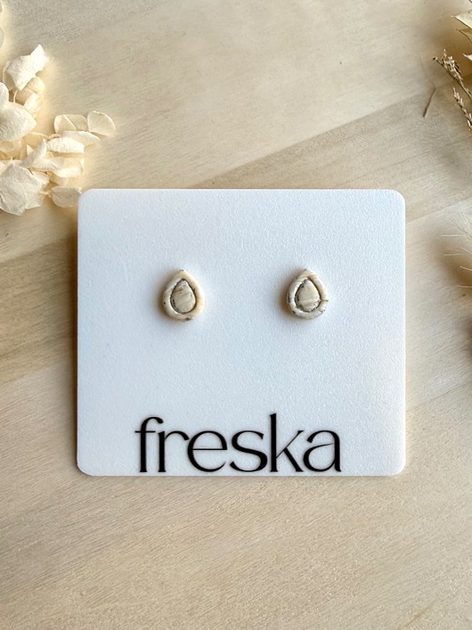 kolczyki z masy plastycznej Kolczyki Łezki z Ramką piaskowe ze srebrnym twistem