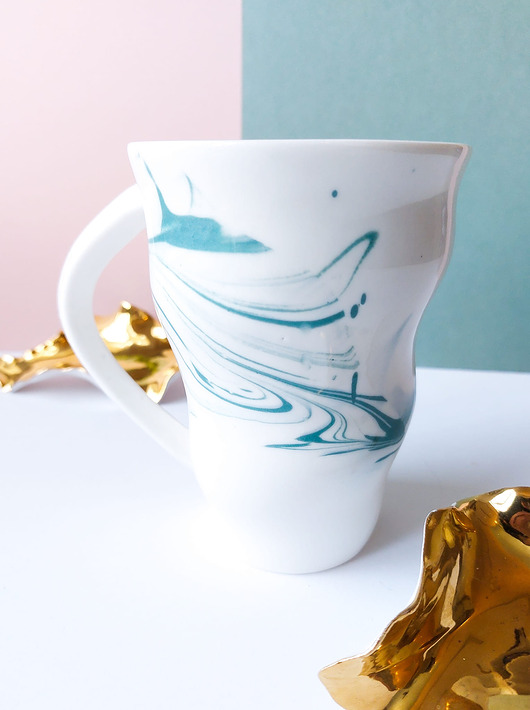 kubki Kubek porcelanowy SMUGGI, pojemność 330ml