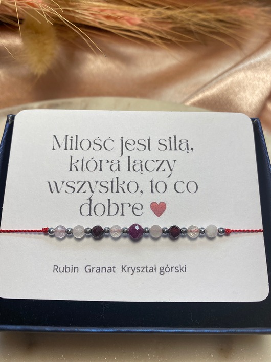 bransoletki na sznurku Bransoletka na nici - MIŁOŚĆ Bransoletka Szczęścia