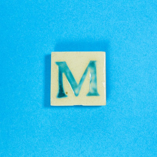 magnesy Ceramiczny magnes, niebieska literka M