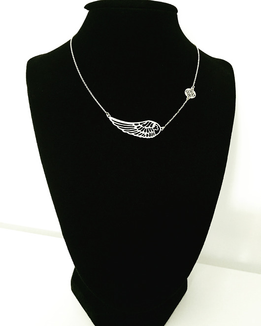 Srebrny naszyjnik z dużym skrzydłem pr. 925 VENA Jewellery