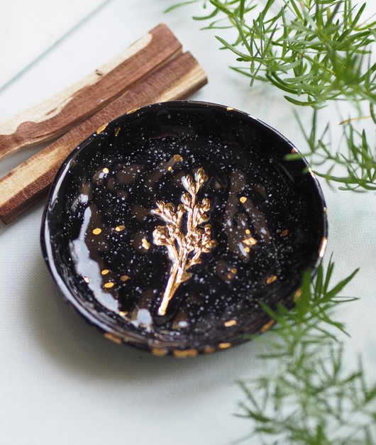 pojemniki na biżuterię Spodek na biżuterię lub palo santo