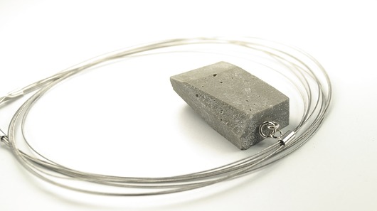 Wisiorek Beton K INGRAY