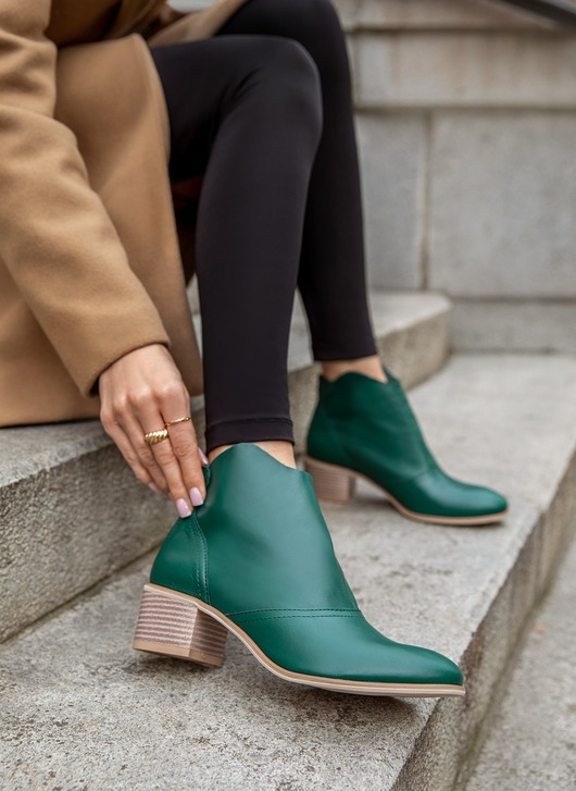 botki damskie BOTKI KWOBOJKI NA 5 CM KLOCKU - SKÓRA NATURALNA - MODEL 483 - KOLOR ZIELONY