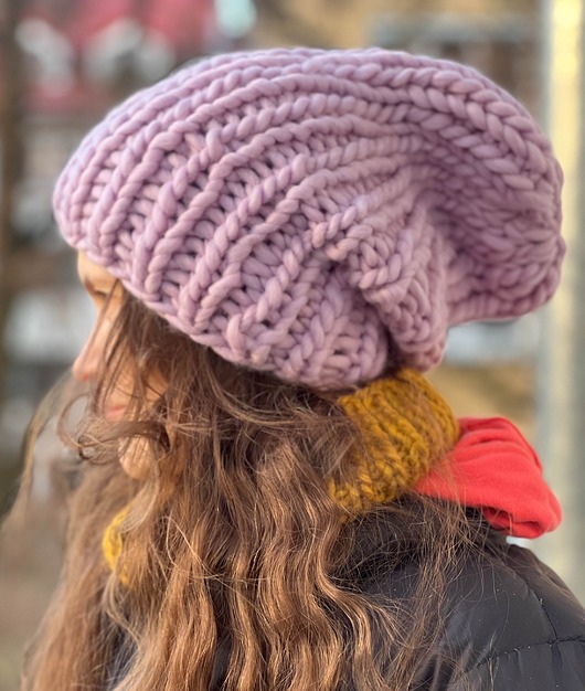 czapki damskie Gruba zimowa czapka z wełny peruwiańskiej jasny liliowy